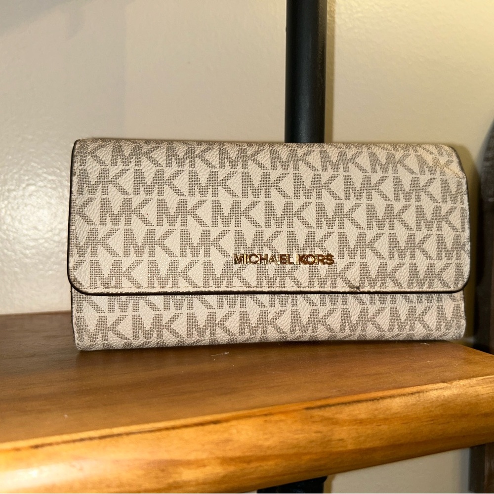 Michael Kors Beige and Brown Logo Clutch